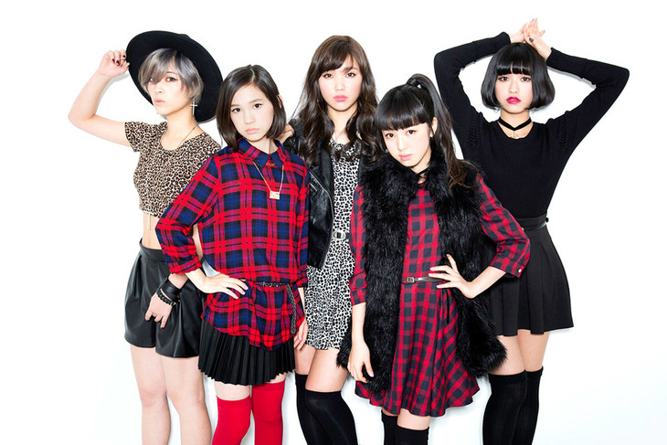 Dancing Dolls